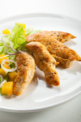 Grilled turkey fillet and vegetable salad