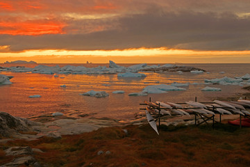 Evening mood at the Jakobshavn ice fjord, Greenland
