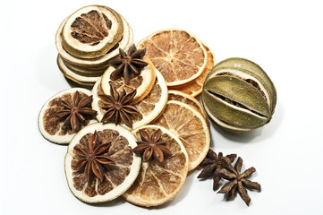 Getrocknete Zitrusfrüchte