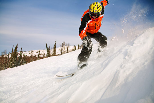 Snowboarder