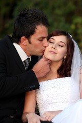 Wedding Kiss