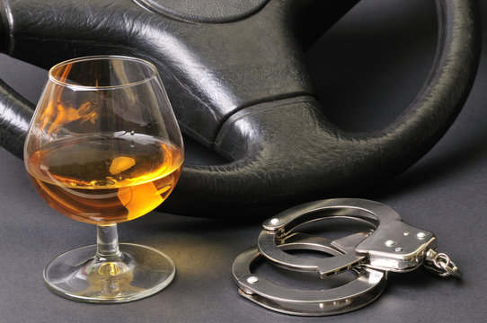 Keinen Alkohol beim Autofahren