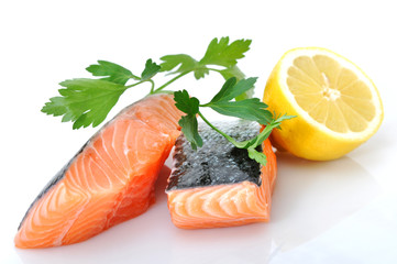 Lachs mit Zitrone und Petersilie