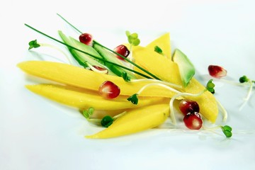 salad mango-avocado
