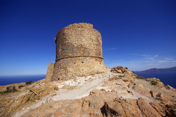 Francia, Corsica, la Tour de Turghiu sul Capu Rossu © maurosessanta