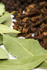 bay leaves, cloves and black pepper