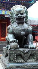 lion statue outside Summer Palace