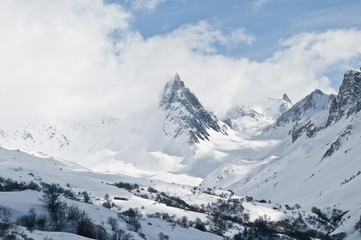Fototapeta na wymiar Imposante Gipfel piękne Valloire