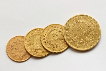 4 monnaies en or