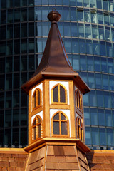 Obraz premium Turm und Hochhaus