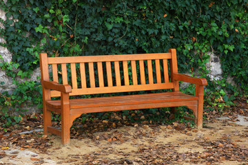 Bano marron solitario