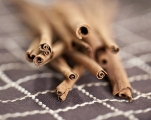Cinnamon sticks