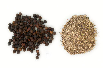 black pepper and powder