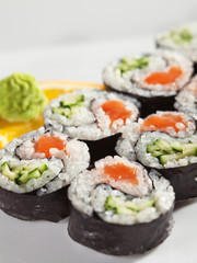 Yin Yang Roll