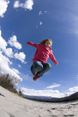 JUMPING GIRL