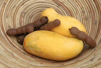 Thai-Mango und Tamarinde