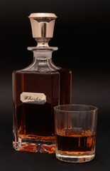 Un bicchiere di whisky