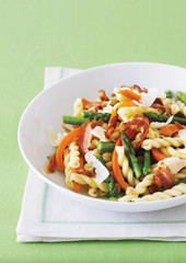 gemelli pasta with asparagus and pancetta salad