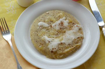 Polenta e formaggio  Antipasti del Veneto