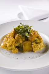 Cauliflower in sauce