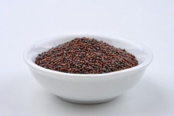 brown mustard seeds are tiny round seed