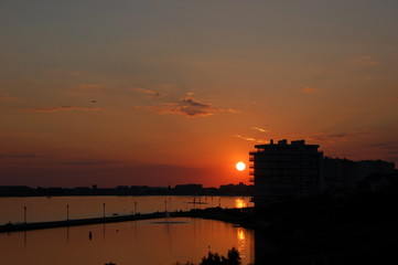 Fototapeta premium Coucher de soleil aux Sables d'Olonne