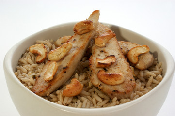 organic rice with grilled chicken and garlic