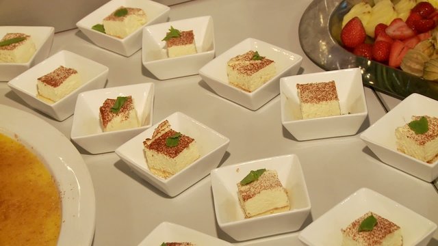 S&uuml;&szlig;er Nachtisch