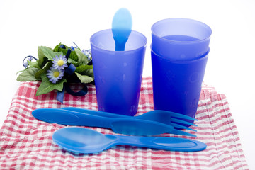 Plastikgeschirr