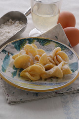 Rose fritte - Dolci del Veneto