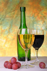 Morning wine. Glasses of wine and grapes