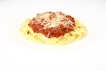 A plate of spaghetti with meat sauce.