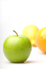 Wet green apple