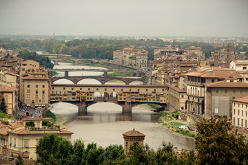 Fototapeta na wymiar Ponte Vecchio we Florencji, Włochy