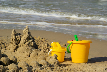 Fototapeta na wymiar Beach toys - zabawki beach 10