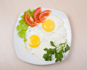 Delicious egg with vegetable close up