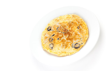 mushrooms olives and potatoes omelette