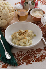 Cavolfiore gratinato al forno con formaggio grana - Contorni