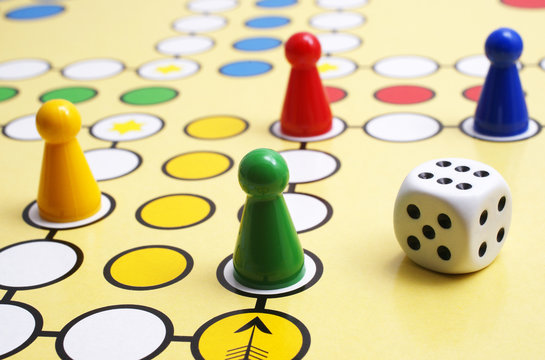 W&uuml;rfelspiel - Gesellschaftsspiel - Parlour Game