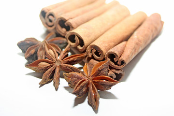 canelle et badiane