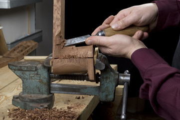 master cut the heel of the guitar fretboard