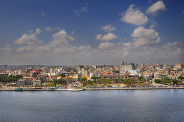 Obraz premium Havana skyline and bay