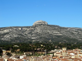 AUBAGNE et la MONTAGNE du GARLABAN