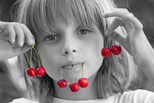 Le temps des Cerises - Enfant espi&egrave;gle