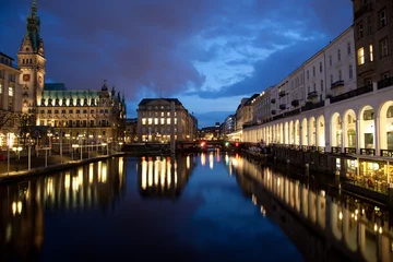 Hamburg Alsterarkaden © cdca beckoetter