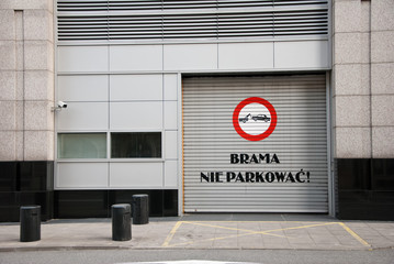 Parking © Jacek Michiej