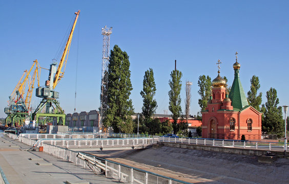 Hafen von Ismael am Donaudelta (Ukraine)