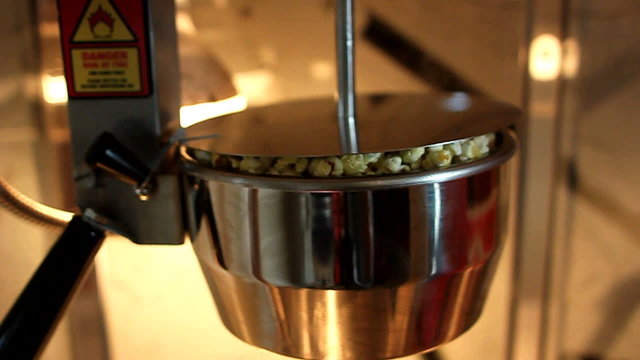 Popcorn machine