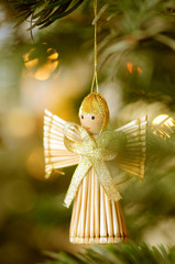 kleiner weihnachtsengel