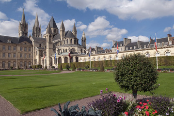 St-Etienne de Caen, Benediktinerkloster